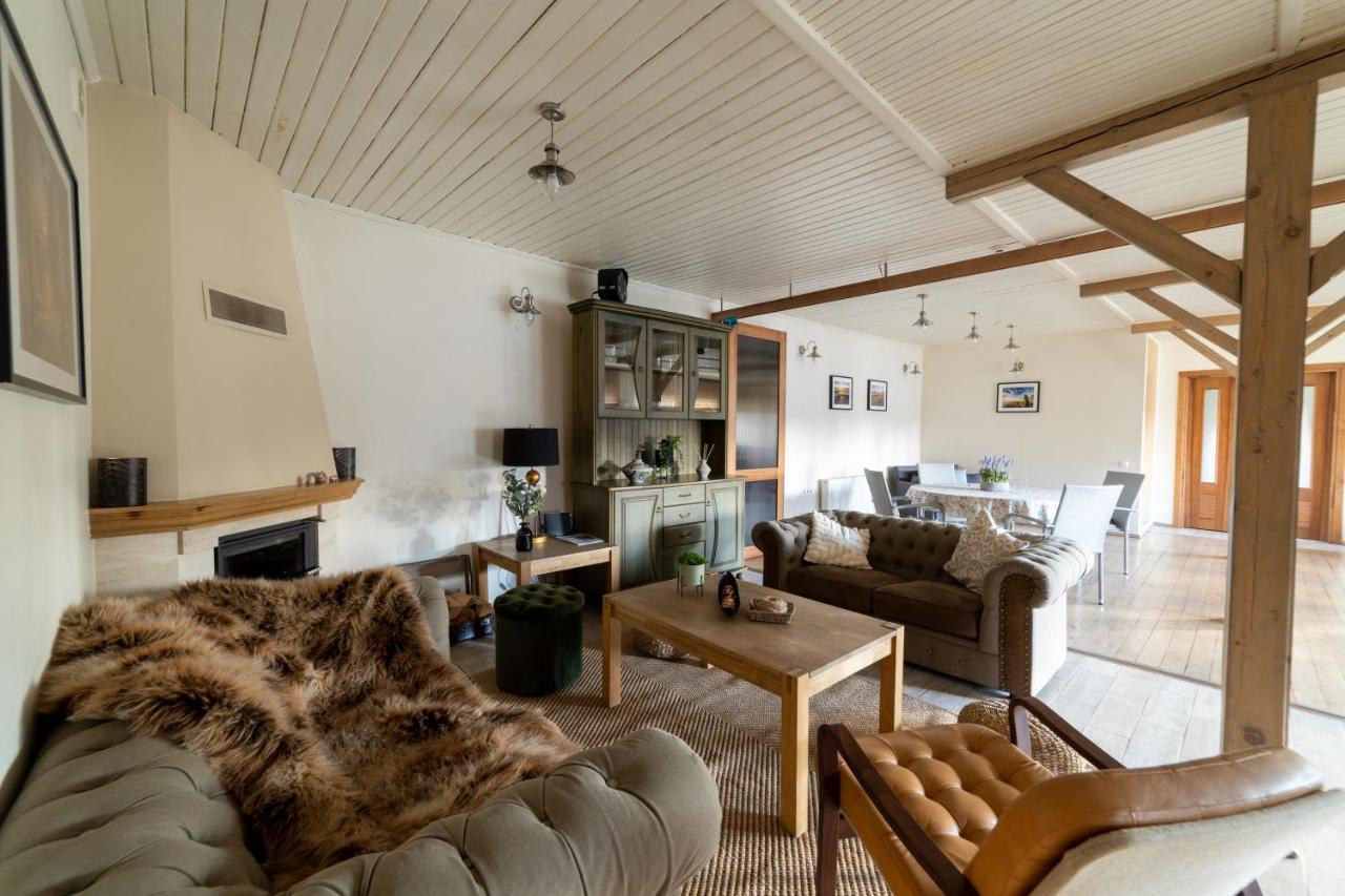 Guest House In Dobele City Center- Pilsetas Maja Exterior foto